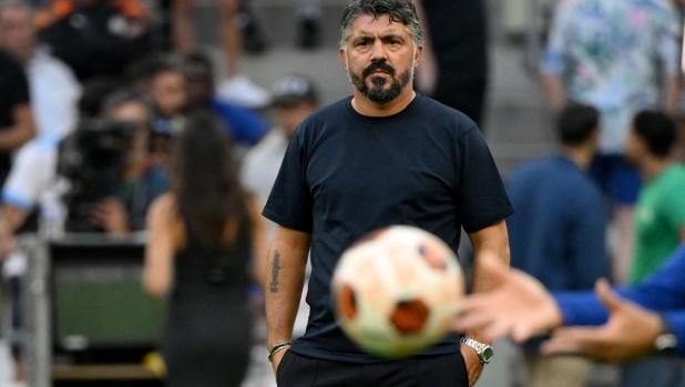 Marseille's Italian head coach Gennaro Gattuso looks on during the warm up prior to the UEFA Europa League Group B first leg football match between Olympique de Marseille (OM) and Brighton and Hove Albion at the Stade Velodrome, in Marseille on October 5, 2023. (Photo by Nicolas TUCAT / AFP)
