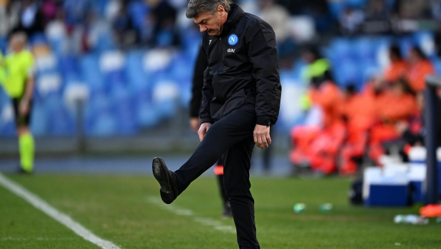 NAPLES, ITALY - JANUARY 13: Walter Mazzarri SSC Napoli head coach during the Serie A TIM match between SSC Napoli and US Salernitana - Serie A TIM  at Stadio Diego Armando Maradona on January 13, 2024 in Naples, Italy. (Photo by Francesco Pecoraro/Getty Images)