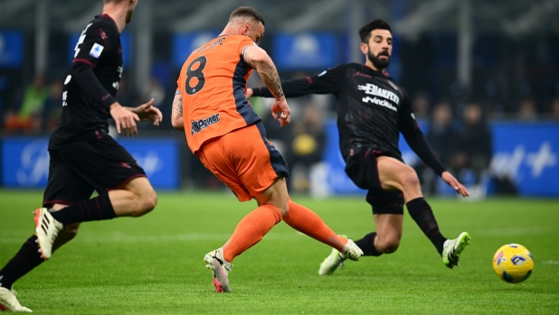 MILAN, ITALY - FEBRUARY 16:  Marko Arnautovic of FC Internazionale in action during the Serie A TIM match between FC Internazionale and US Salernitana - Serie A TIM  at Stadio Giuseppe Meazza on February 16, 2024 in Milan, Italy. (Photo by Mattia Pistoia - Inter/Inter via Getty Images)