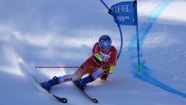 Marco Odermatt, of Switzerland, competes during a men's World Cup giant slalom skiing race Saturday, Feb. 24, 2024, at Palisades Tahoe ski resort in Olympic Valley, Calif. (AP Photo/Robert F. Bukaty)
