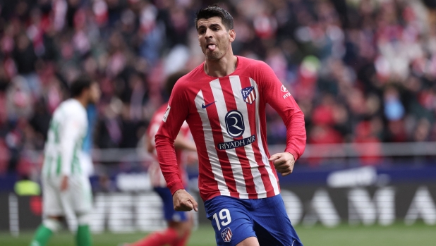 Atletico Madrid's Spanish forward #19 Alvaro Morata celebrates scoring his team's second goal during the Spanish league football match between Club Atletico de Madrid and Real Betis at the Metropolitano stadium in Madrid on March 3, 2024. (Photo by Thomas COEX / AFP)