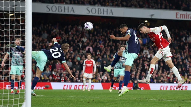 LONDON, ENGLAND - MARCH 09: Kai Havertz of Arsenal scores his team's second goal during the Premier League match between Arsenal FC and Brentford FC at Emirates Stadium on March 09, 2024 in London, England. (Photo by Richard Heathcote/Getty Images)