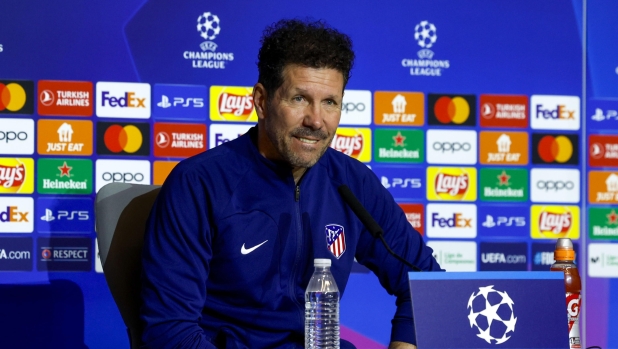 epa11216329 Atletico Madrid's head coach Argentinian Diego Pablo 'Cholo' Simeone gives a press conference after his team's training session at the club's sports city in Majadahonda town, near Madrid, central Spain, 12 March 2024. Atletico Madrid will face Inter Milan on 13 March 2024 in a UEFA Champions League round of 16 return match at Civitas Metropolitano Stadium in Madrid.  EPA/Chema Moya