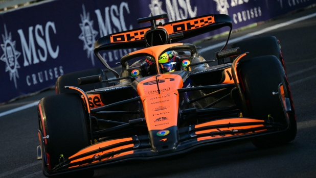 McLaren's Australian driver Oscar Piastri steers his car during the qualifying session ahead of the Formula One Azerbaijan Grand Prix at the Baku City Circuit in Baku on September 14, 2024. (Photo by Andrej ISAKOVIC / AFP)