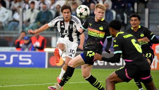 TURIN, ITALY - SEPTEMBER 17: Kenan Yildiz of Juventus scores his team's first goal during the UEFA Champions League 2024/25 League Phase MD1 match between Juventus and PSV Eindhoven at Juventus Stadium on September 17, 2024 in Turin, Italy. (Photo by Filippo Alfero - Juventus FC/Juventus FC via Getty Images)