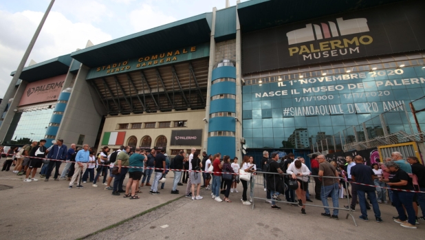 Camera ardente Totò Schillaci allo stadio Barbera, 18 settembre 2024 Palermo. ANSA/IGOR PETYX