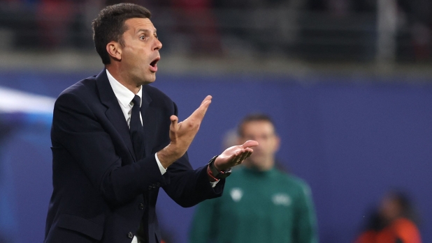 Juventus' Italian coach Thiago Motta gestures during the UEFA Champions League football match between RB Leipzig and Juventus FC at the Red Bull Arena in Leipzig on October 2, 2024. (Photo by Ronny HARTMANN / AFP)