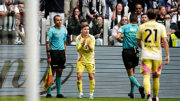 Juventus\' Francisco Conceicao red card during the Serie A soccer match between Juventus and Cagliari at the Allianz Stadium in Turin, north west Italy - Sunday, October 06, 2024. Sport - Soccer . (Photo by Marco Alpozzi/Lapresse)