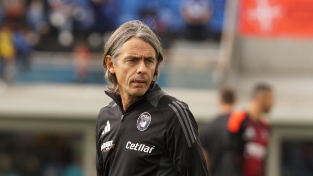 Filippo Inzaghi, allenatore Pisa durante la partita tra Pisa e Cesena del Campionato italiano di calcio SerieB BKT 2024/2025 - Stadio  Romeo Anconetani-Cetilar Arena Pisa, Italia - 05 Ottobre 2024 - Sport (foto di Alessandro La Rocca/LaPresse)