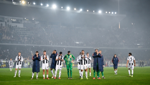 LECCE, ITALY - DECEMBER 1: Juventus players during the Serie A match between Lecce and Juventus at Stadio Via del Mare on December 1, 2024 in Lecce, Italy. (Photo by Daniele Badolato - Juventus FC/Juventus FC via Getty Images)