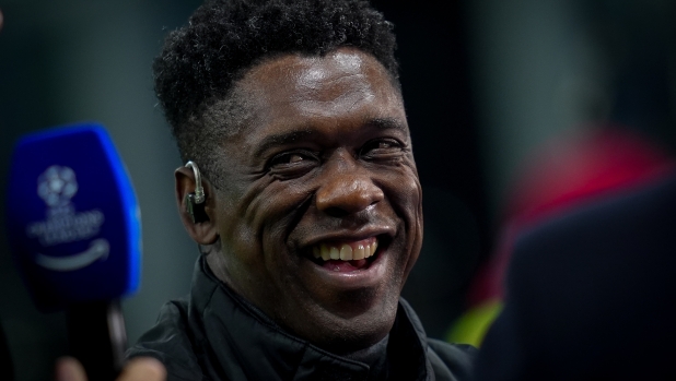 Luca Toni and Clarence Seedorf during the Uefa Champions League soccer match between Inter and Arsenal a at the San Siro Stadium in Milan, north Italy - Wednesday , November 6 , 2024. Sport - Soccer . (Photo by Spada/LaPresse)