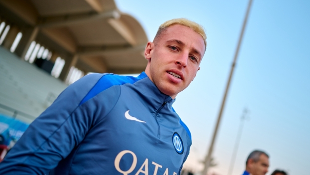 RIYADH, SAUDI ARABIA - DECEMBER 31: Davide Frattesi of FC Internazionale looks on before the FC Internazionale training session at Al-Riyadh Stadium for the Italian Supercup on December 31, 2024 in Riyadh, Saudi Arabia. (Photo by Mattia Ozbot - Inter/Inter via Getty Images)