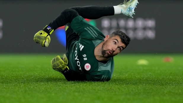 Romas goalkeeper Mathew Ryan during the Italian Cup Frecciarossa Round of 16 soccer match between Roma and Sampdoria at the Rome's Olympic stadium, Italy - Wednesday
 December 18, 2024 - Sport  Soccer ( Photo by Alfredo Falcone/LaPresse )