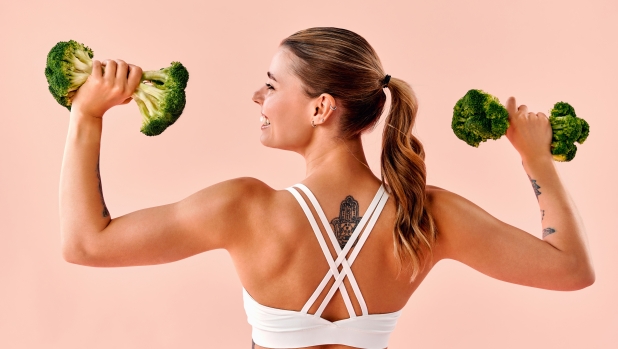 Vuoi più muscoli? Ecco 5 alimenti che non possono mancare nella tua dieta