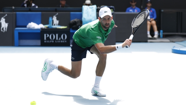 Il grande fair play di Djokovic: smentisce l'arbitro e regala a Musetti un punto decisivo