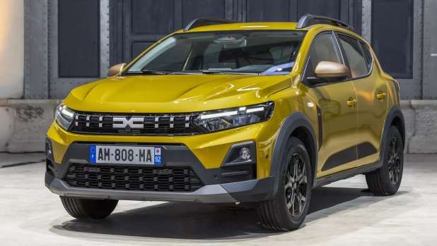 Nuova Dacia Sandero, arriva il full hybrid