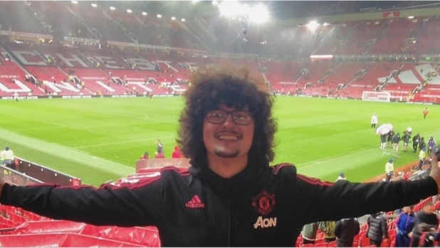 West Ham-Man Utd, il tifoso a 90' dallo 'storico' taglio di capelli. E spuntano le quote...