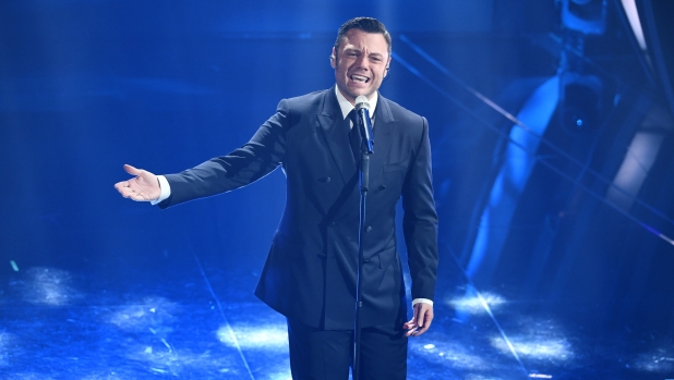 Sanremo 2026, l'annuncio di Carlo Conti: "Tiziano Ferro super ospite"