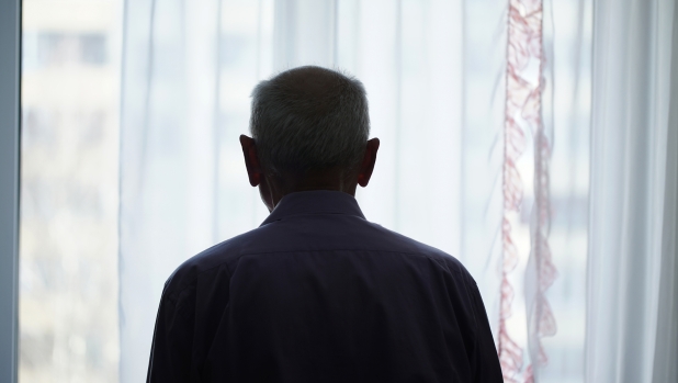 Malattie delle valvole del cuore: il rischio aumenta per chi soffre di solitudine