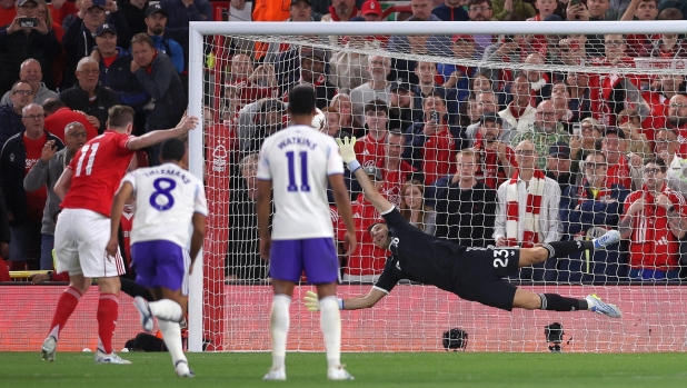 Forest e Braga, successi di misura. Aston Villa e Friburgo restano in corsa per la finale