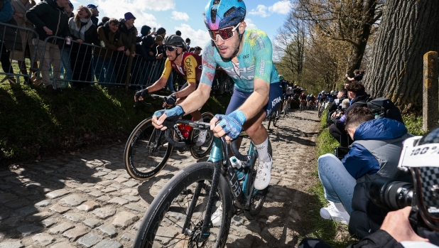 Giro d’Italia 2026, ecco la XDS-Astana: con Bettiol e Ulissi altri tre azzurri