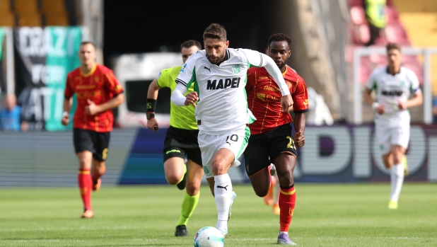 LIVE Alle 20.45 Sassuolo-Lecce, le ufficiali: Nzola per Grosso. DiFra punta sull'ex Cheddira in attacco
