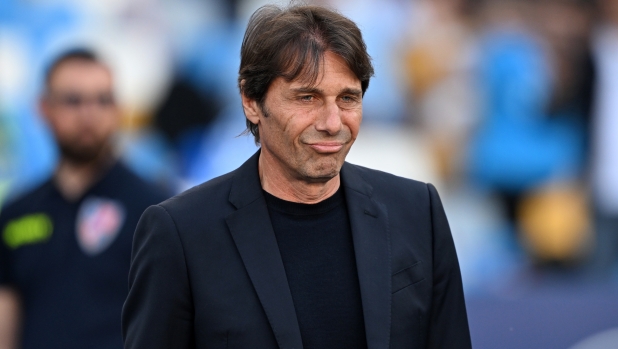 Resta o parte? Napoli, Conte al bivio. Dopo Pisa incontro con De Laurentiis, i retroscena