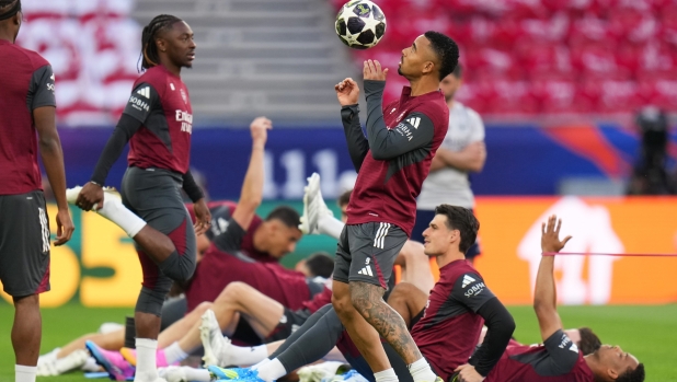 Se il Psg vince la Champions un milione a ogni giocatore, grazie a Ibra. Per i Gunners circa 7 volte meno...