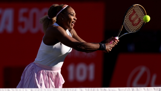 Serena Williams 44 anni e Mboko, 19 anni: la strana coppia vola ai quarti al Queen's