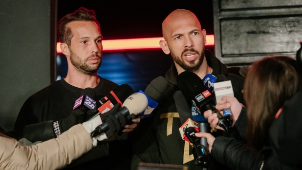 Stupro e tratta di esseri umani: Andrew e Tristan Tate, ex kickboxer, arrestati a Miami