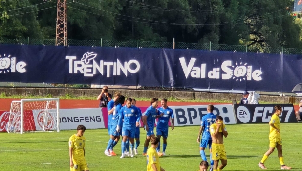LIVE Napoli-Carrarese 1-0: go di Hojlund, punizione alta di Aguissa alla mezz'ora