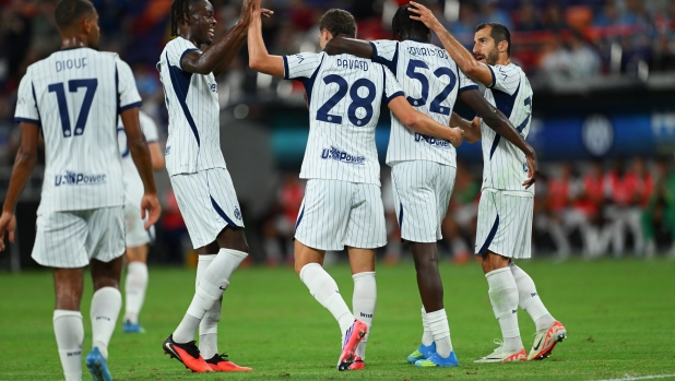 L'Inter resta davanti, il Napoli insegue. Ma la Serie A può ritrovare lo spirito delle sette sorelle