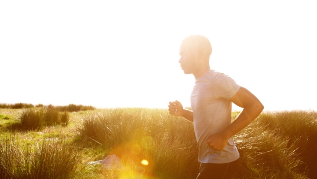 Correre al caldo: perché il GPS non racconta tutto