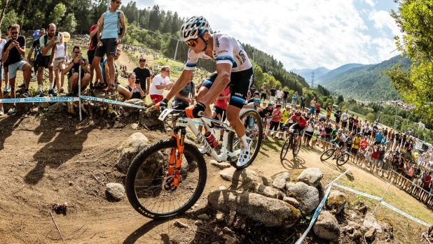 Mondiale MTB in Val di Sole, ecco gli iscritti: Van der Poel e Pidcock guidano la caccia all’iride
