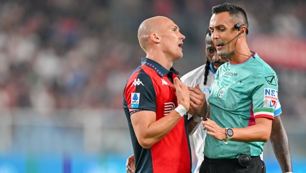 Le pagelle degli arbitri: Di Bello 4,5, vede male su De Bruyne. Arena male a Udine: 5