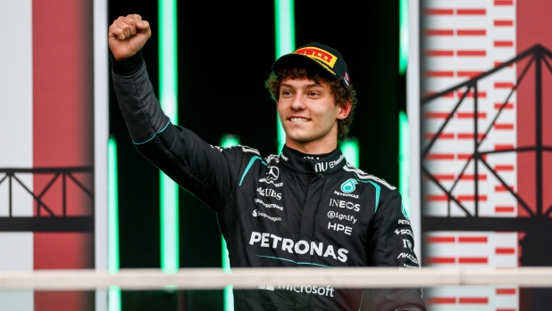 Auguri Kimi! Le gare kart con nome falso, l'esordio al cinema, Senna e... 20 anni vissuti velocemente!