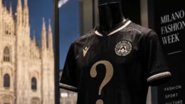 Moda e calcio, l’Udinese fa il suo show: la terza maglia presentata alla Milano Fashion Week