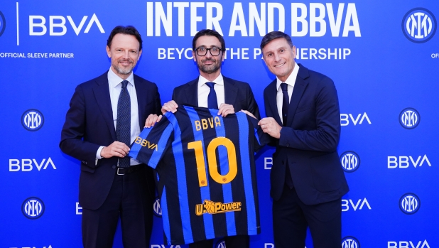 Inter, intesa strategica con la banca BBVA: ora la maglia vale 72 milioni