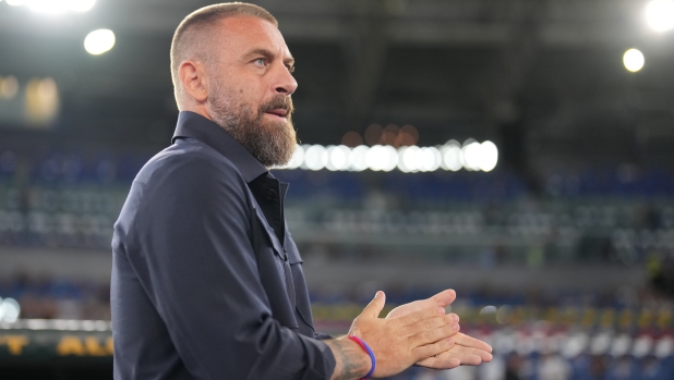 LIVE Alle 15 Genoa-Frosinone: De Rossi conferma Osmajic dal 1', Raimondo guida l’attacco di Alvini