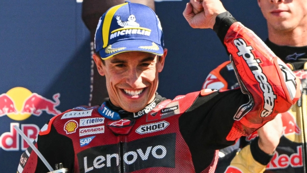 GP Misano, le pagelle: Marc Marquez, testa e polso da 9. Bezzecchi 4, la pressione si sente...