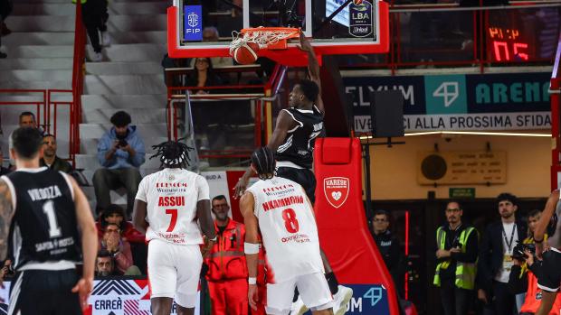 📸 Photo Vintage Originale Basket Varese Vs Bologna Supercoppa 2000 - Tirage Argentique 21x15cm