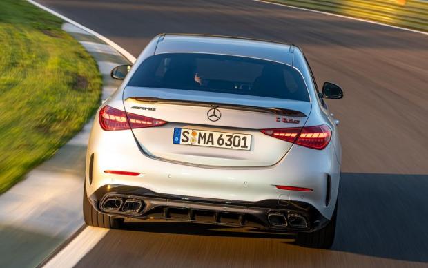 Mercedes-AMG C 63 S E-Performance - Automobilismo