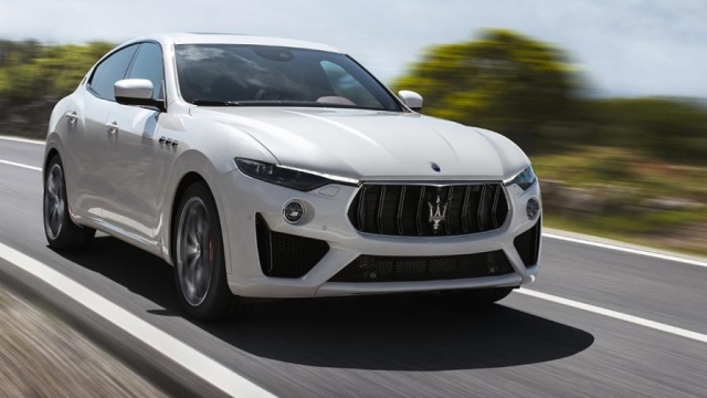 Maserati Levante si arricchisce di due versioni si punta. Sono la Gts e la Trofeo spinte un da un motore V8 rispettivamente da 530 e 580 cavalli