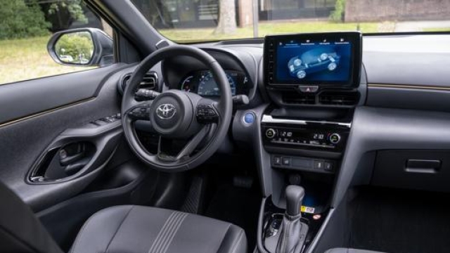 Gli interni sono più tecnologici con il nuovo sistema Toyota Smart Connect
