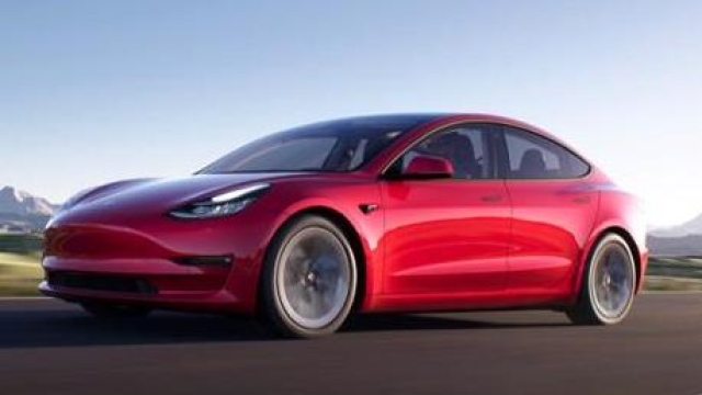 Una Tesla Model 3 my 2021
