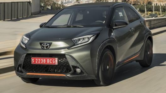 Alla guida in anteprima mondiale della nuova Toyota Aygo X a Barcellona