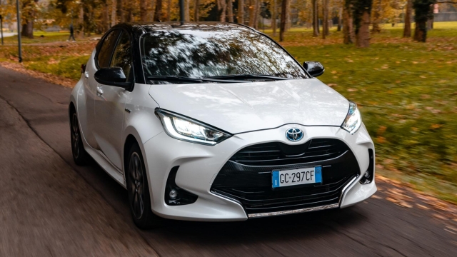 La nuova Toyota Yaris rappresenta un riferimento per efficienza nel suo segmento