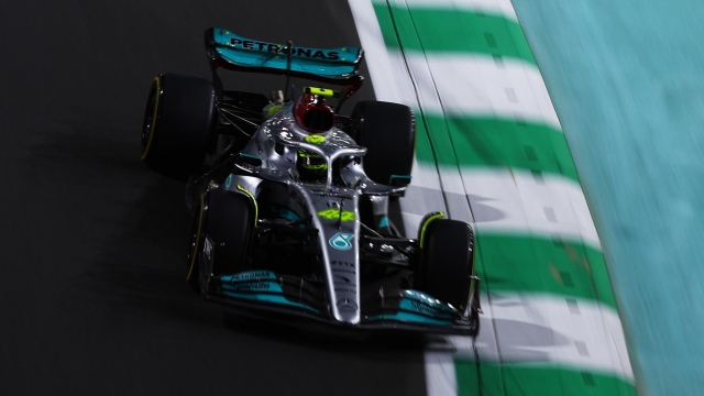 JEDDAH, SAUDI ARABIA - MARCH 26: Lewis Hamilton of Great Britain driving the (44) Mercedes AMG Petronas F1 Team W13 on track during qualifying ahead of the F1 Grand Prix of Saudi Arabia at the Jeddah Corniche Circuit on March 26, 2022 in Jeddah, Saudi Arabia. (Photo by Lars Baron/Getty Images)