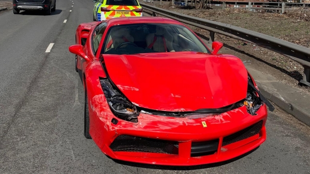 La Ferrari 488 protagonista dell'incidente