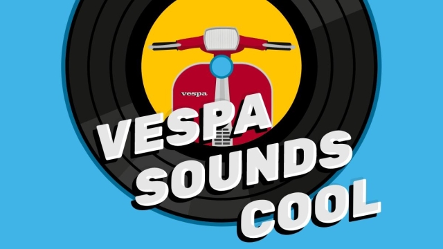 La locandina della mostra Vespa Sounds Cool